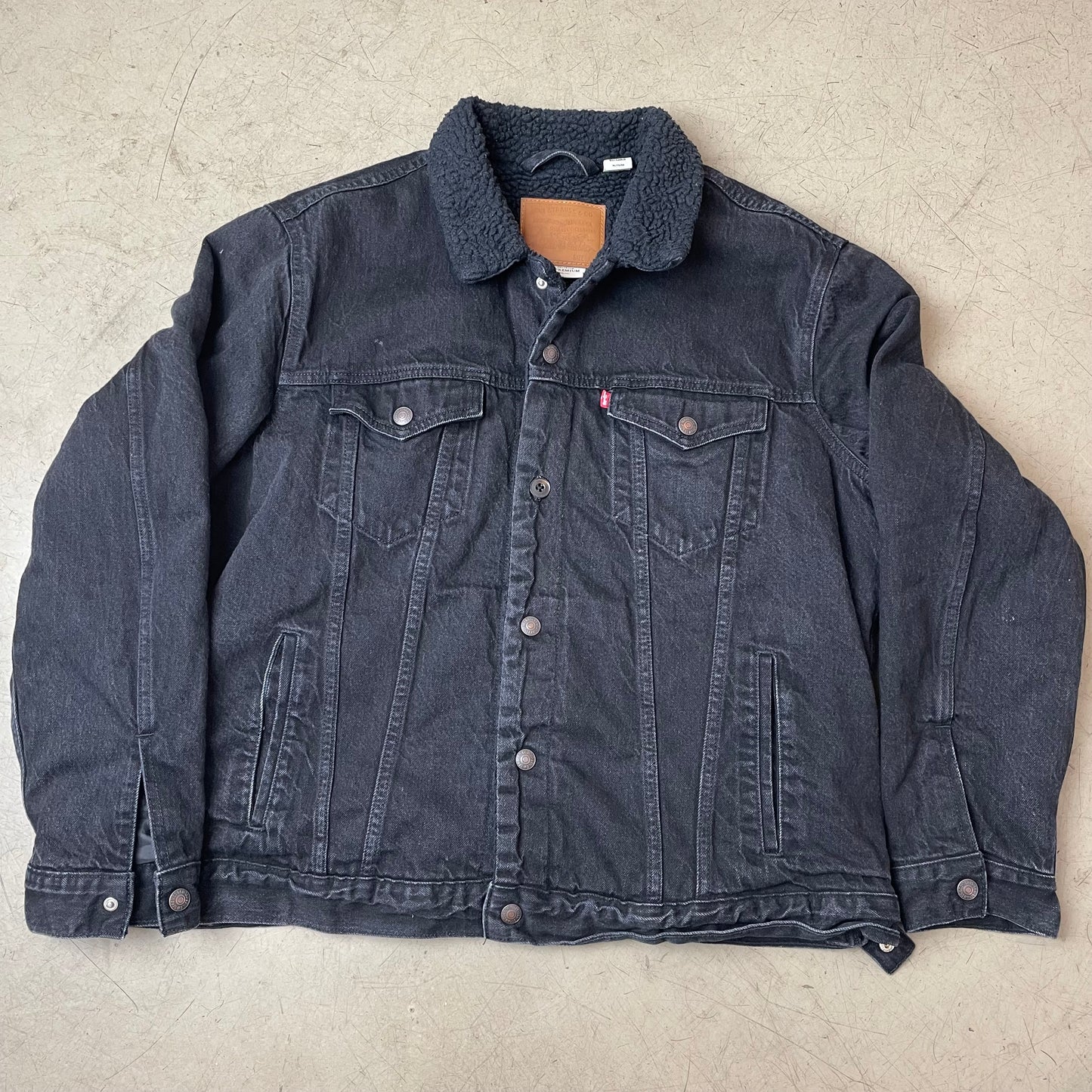 (XL) Levi’s Sherpa Jeansjacke gefüttert schwarz