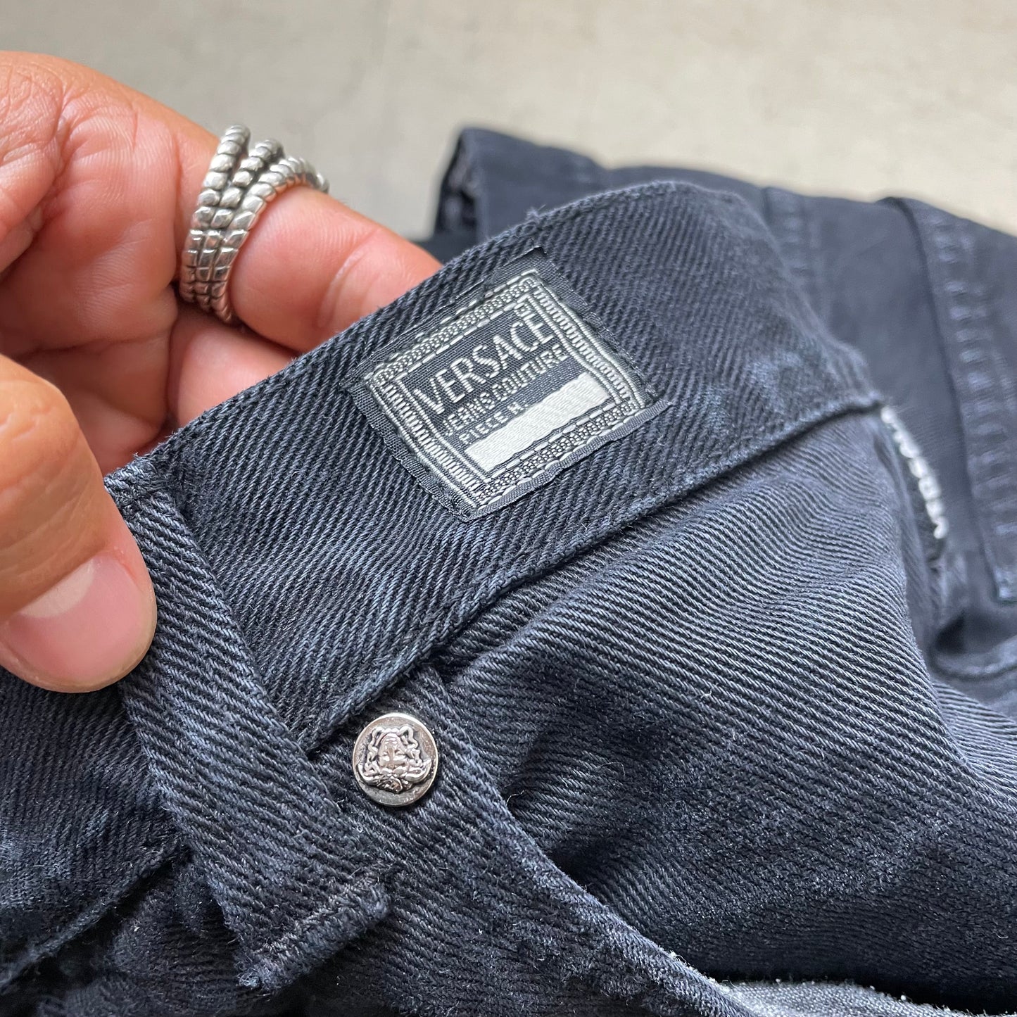 (XL) 1990s Versace Jeanshose schwarz 38 52