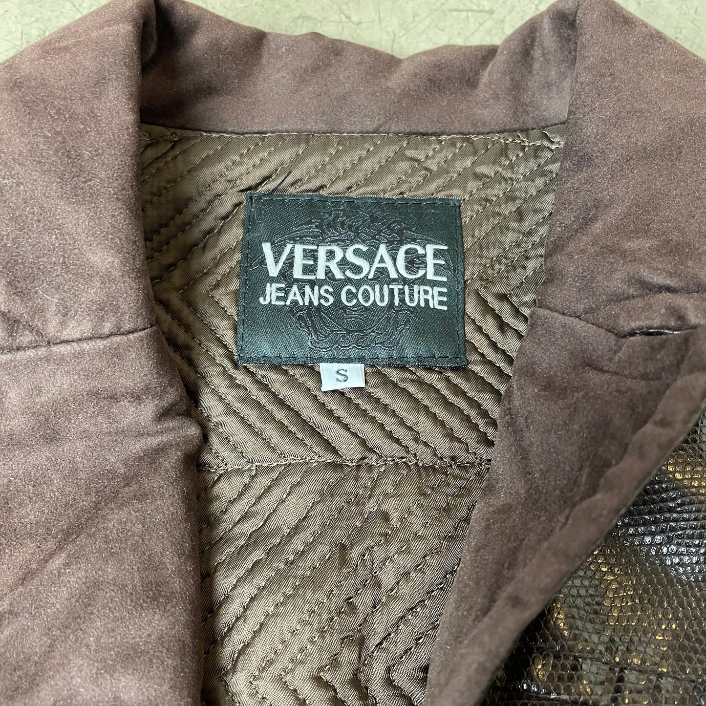 (S) Wmn 1990s Versace Couture Mantel Jacke braun