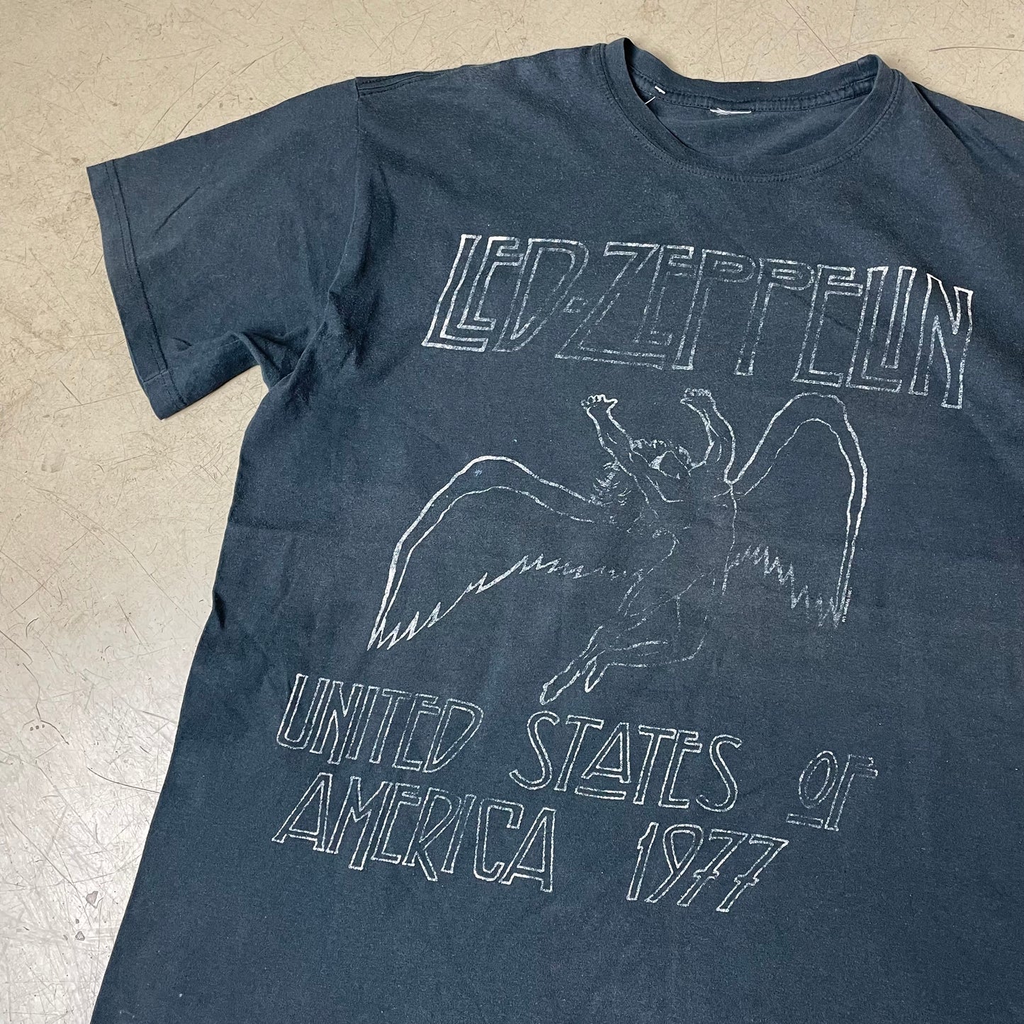 (L) Led Zeppelin Band Tshirt Faded schwarz