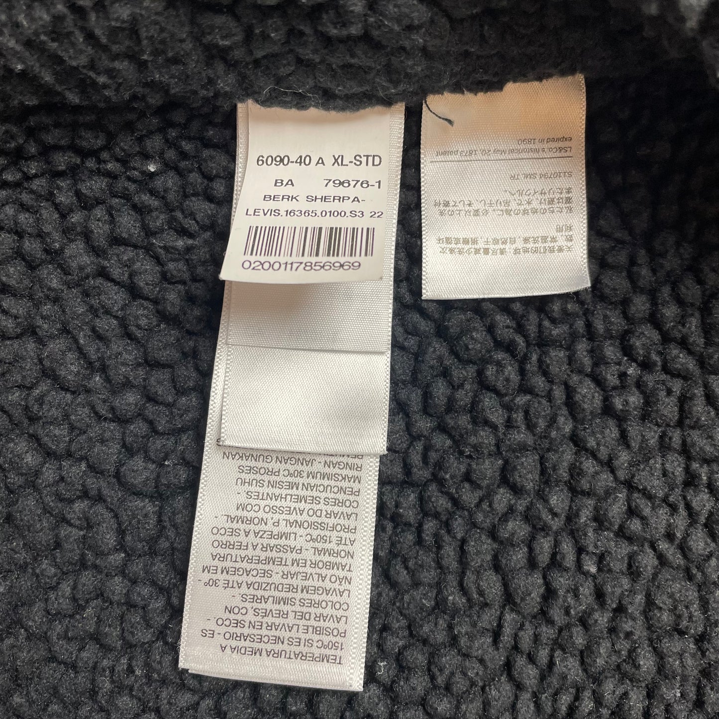 (XL) Levi’s Sherpa Jeansjacke gefüttert schwarz