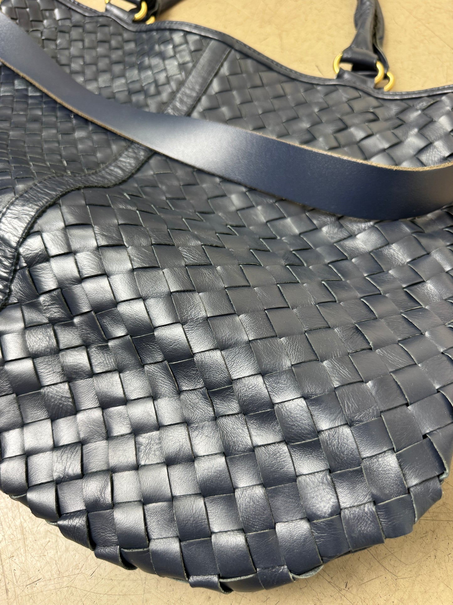 Woven Leather Bag Navy blau