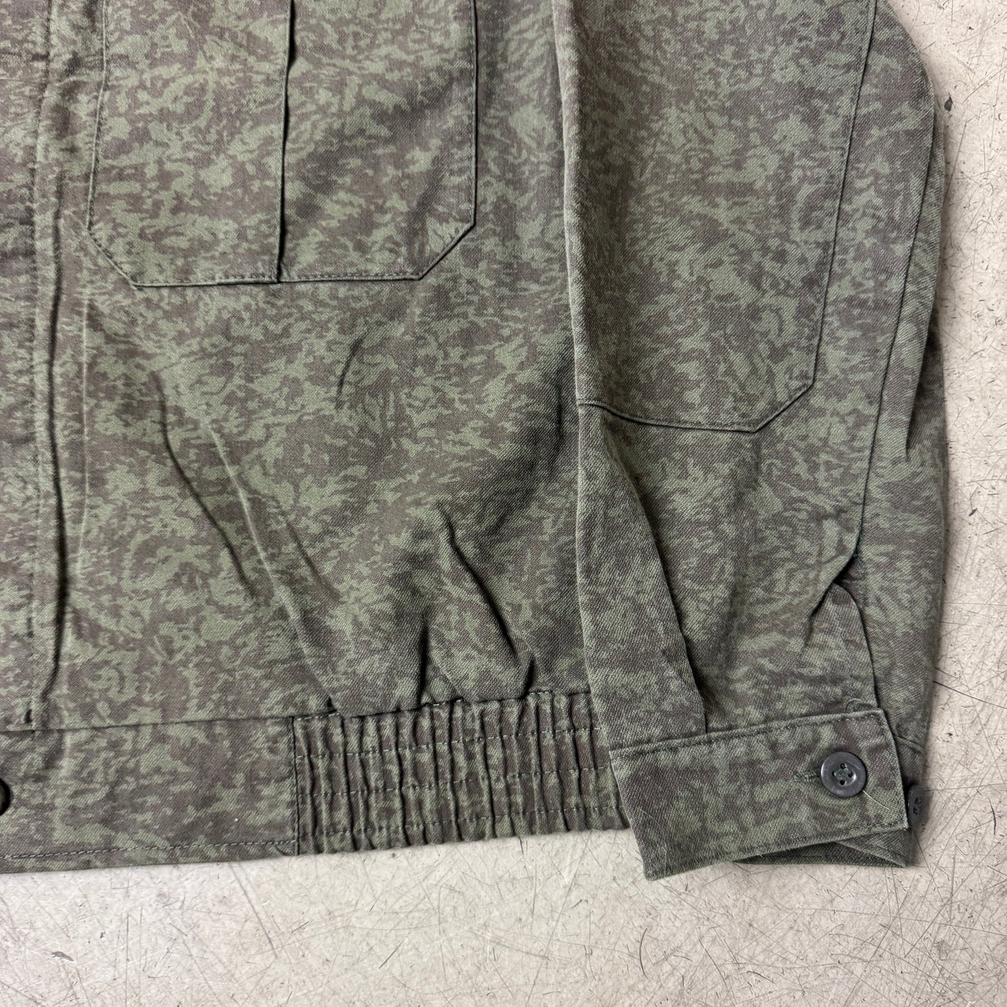 (L) Army Tarn Camo Jacket