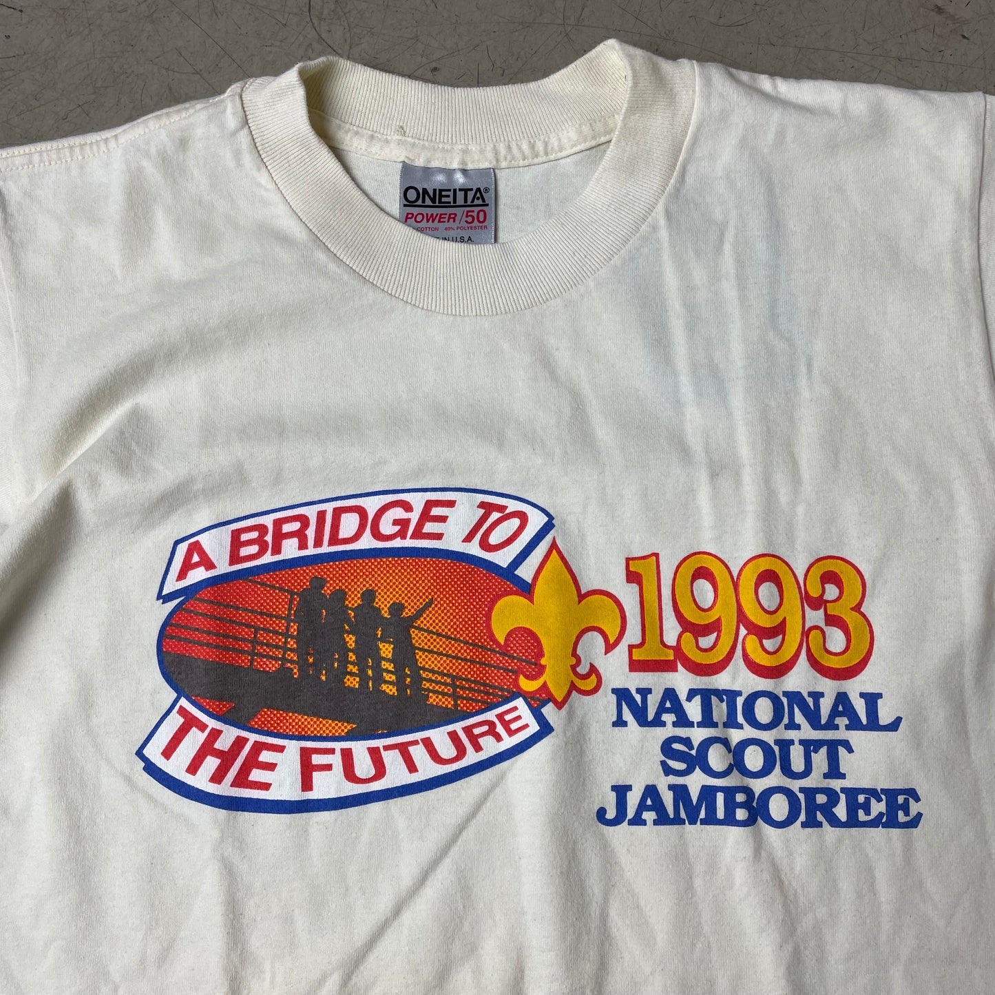 (M) 1993 National Scout Jamboree „A Bridge to the Future“ Tshirt Oneita beige Creme
