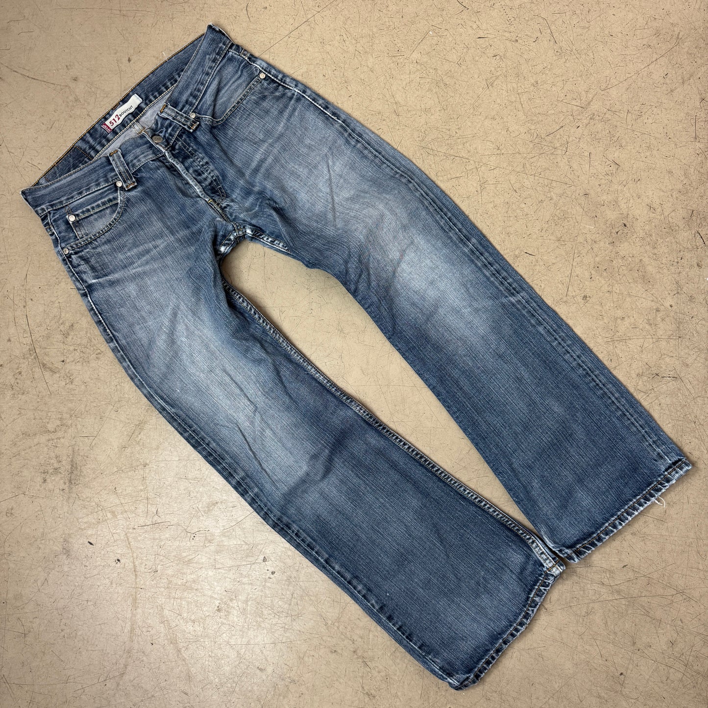 (M) 512 Bootcut Levi’s Jeanshose W32/L32
