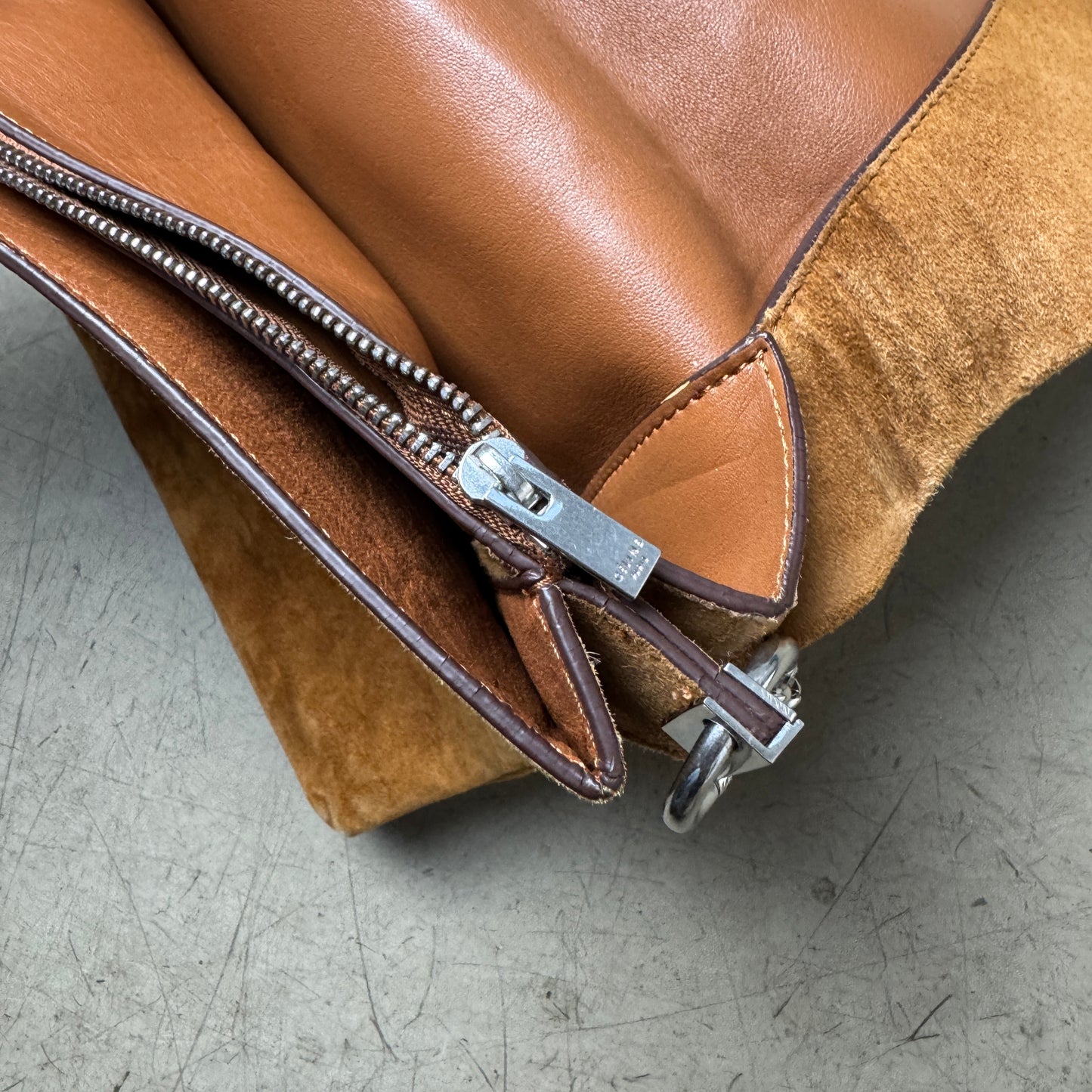 Céline Wildleder Leder Handtasche Clutch Bag Silber braun