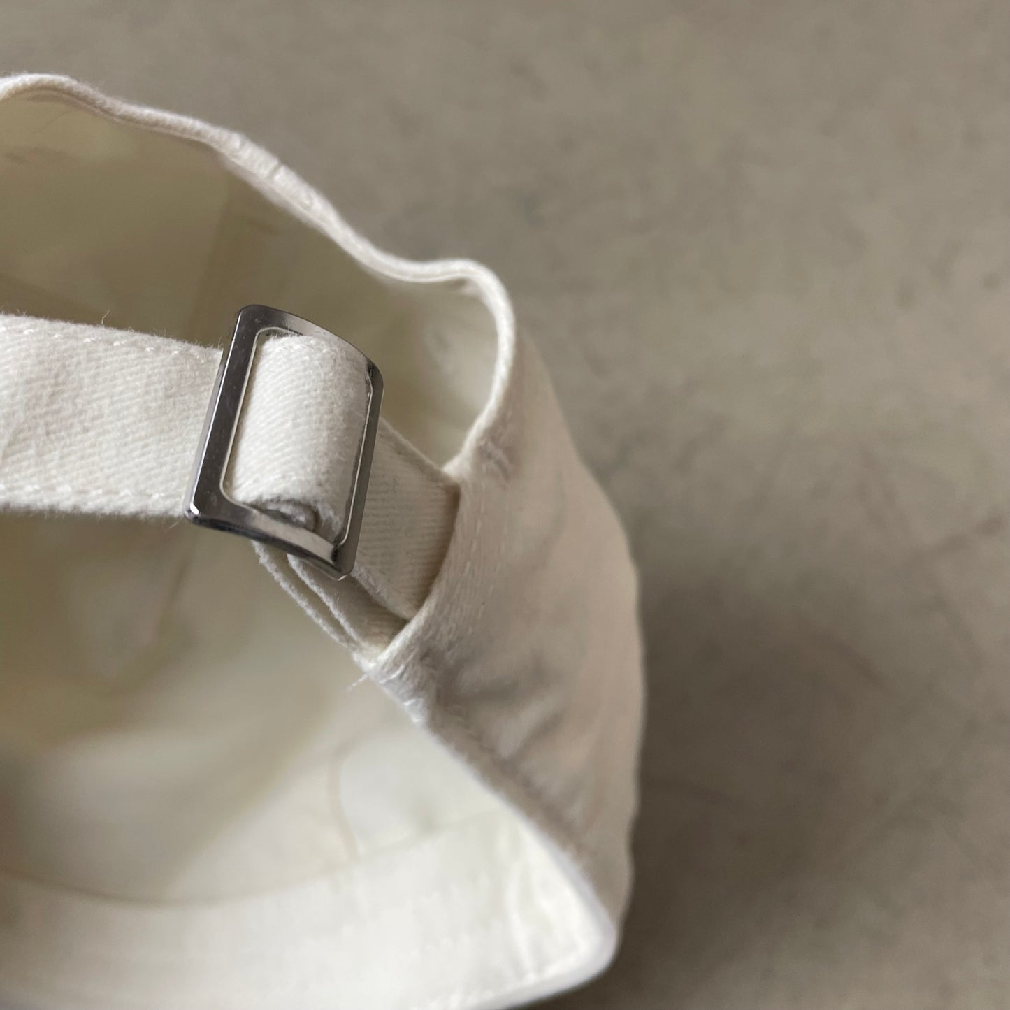 Antik Vintage Pin Canvas Cap Navy blue beige