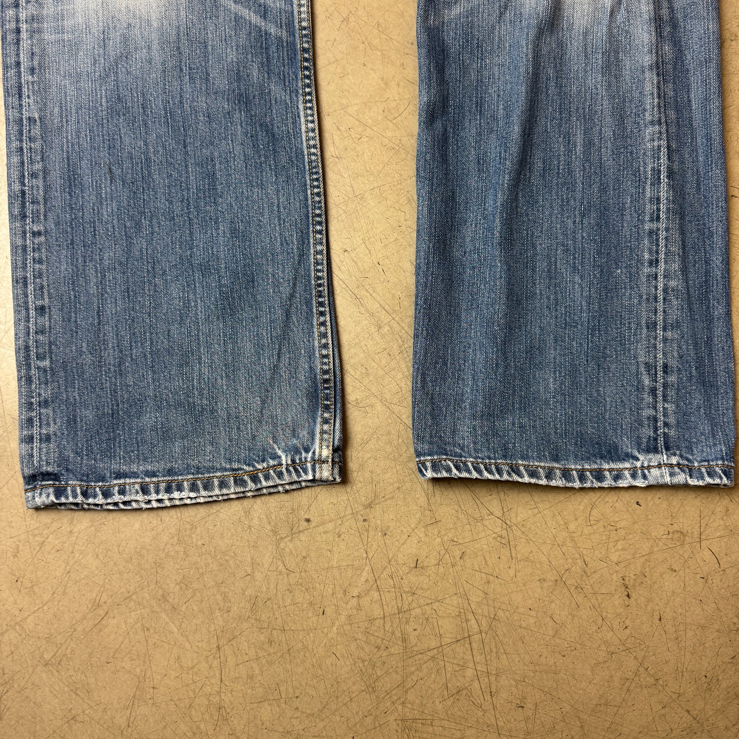 (M) Faded Levi’s 501 Jeanshose blau W34/L32