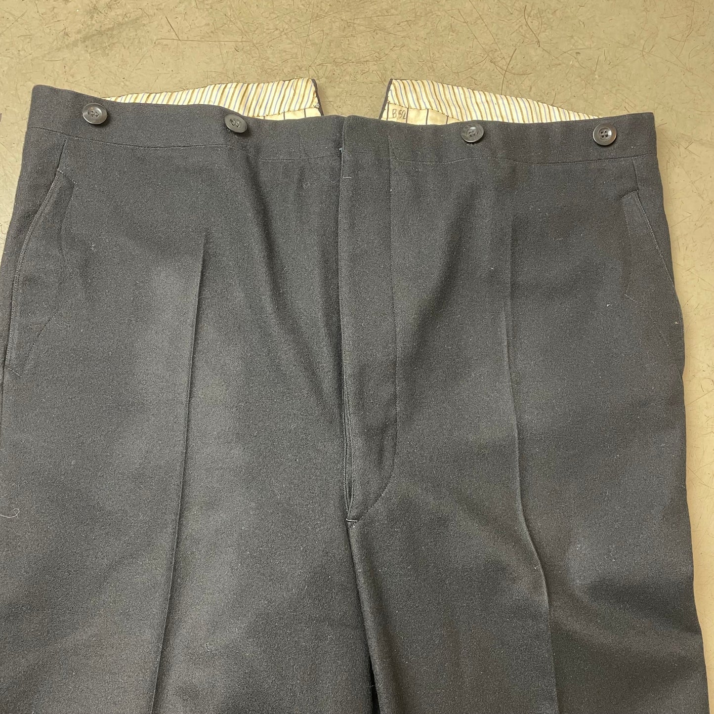 (XL) Vintage 1950-1960s Work Pants European Workwear black Gr.52 Schurwolle
