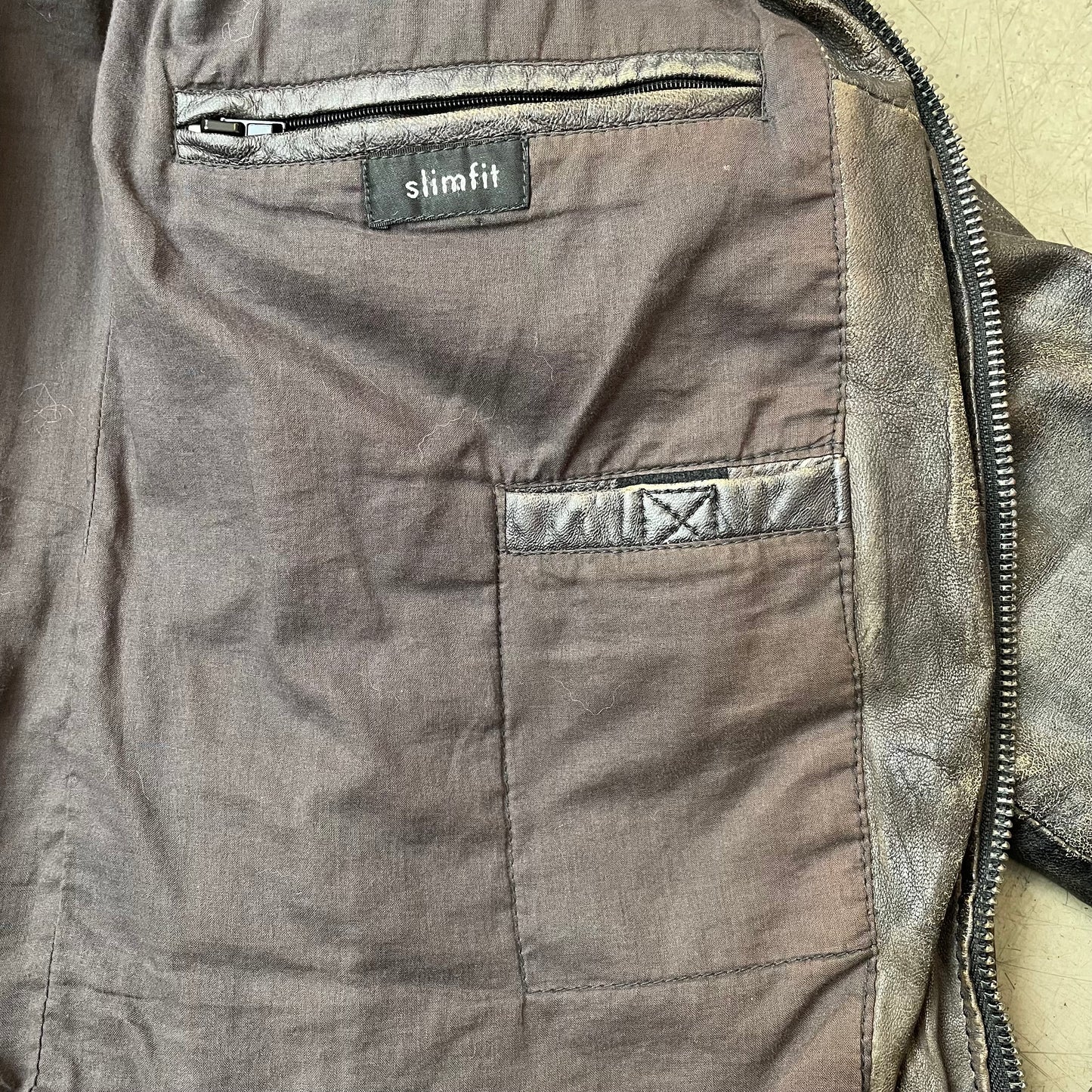 (L) 2000s Gipsy Lederjacke Faded braun slim fit Herren
